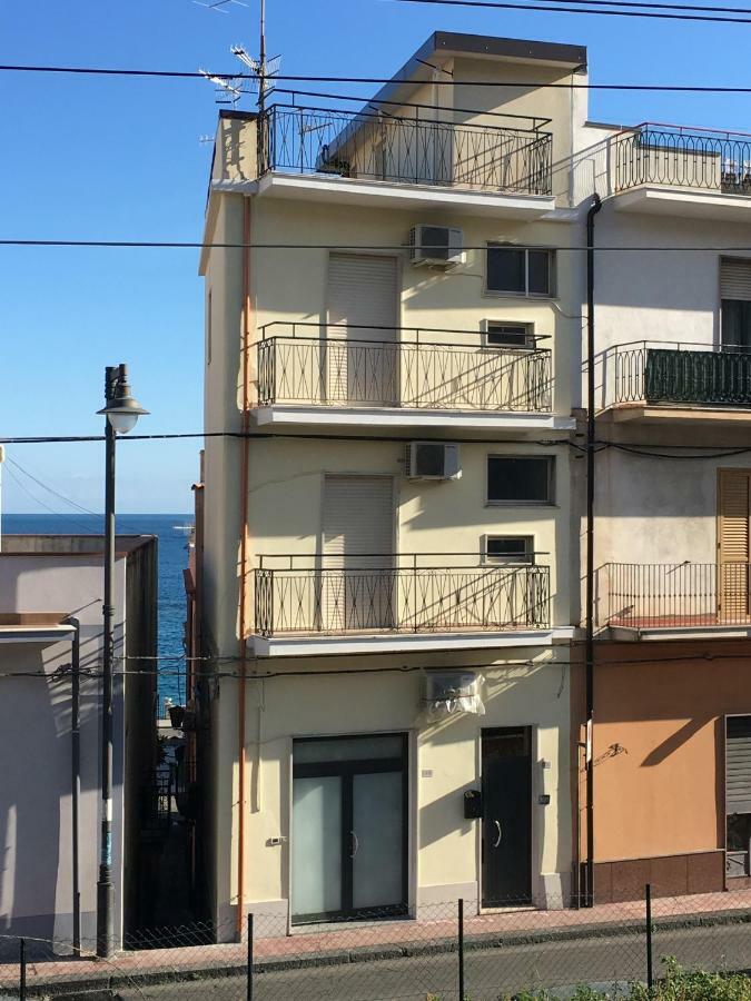 Lolita Holidays Giardini Naxos Kültér fotó